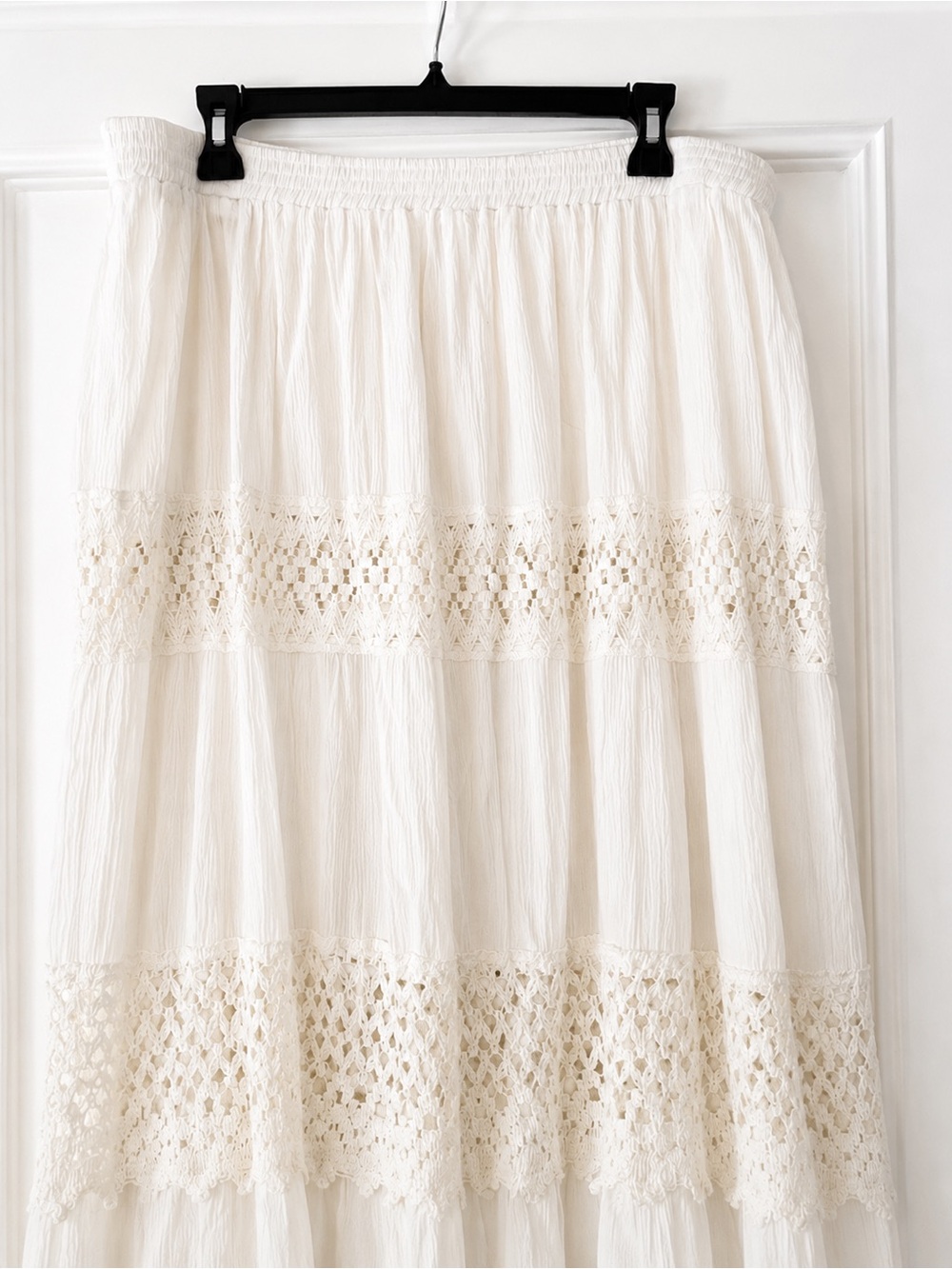 Forgotten Grace Gauze and
Crochet Lace Tiered Maxi Skirt Size XXL - Picture 7 of 9